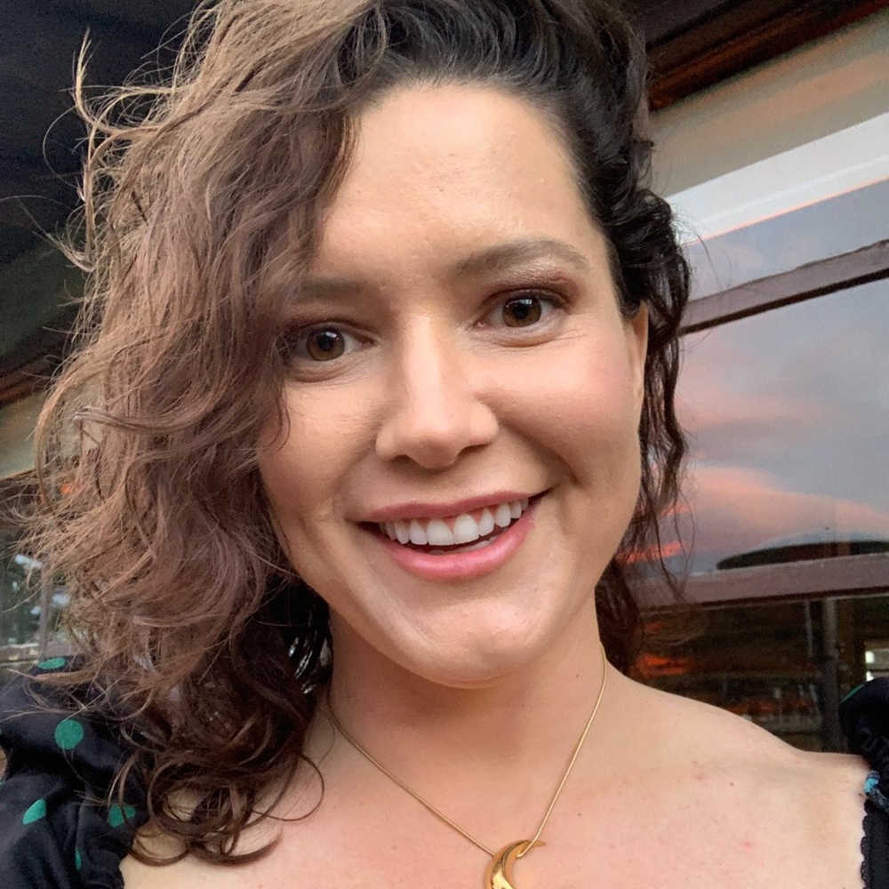 Meet your Posher, Kelly